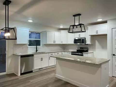 92 Romans Rd, Reeds Spring, MO 65737 photo 5