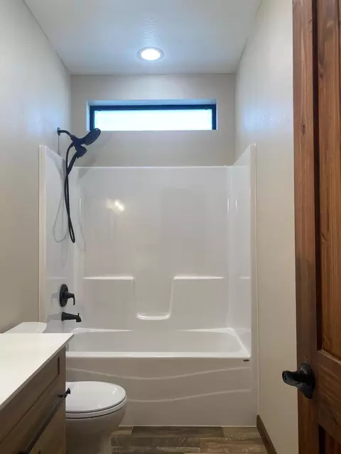 801 Robin Rd, Mountain Grove, MO 65711 photo 11