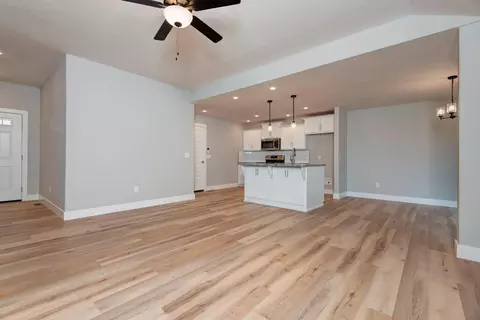 834 E Acacia Ln, Nixa, MO 65714 photo 13