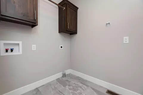 834 E Acacia Ln, Nixa, MO 65714 photo 9