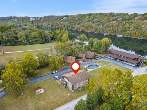 View/Area - 272 Valencia Rd #2, Branson, MO 65616 photo 3 of 12