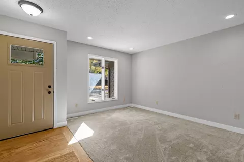 2835 W Maplewood St, Springfield, MO 65807 photo 5