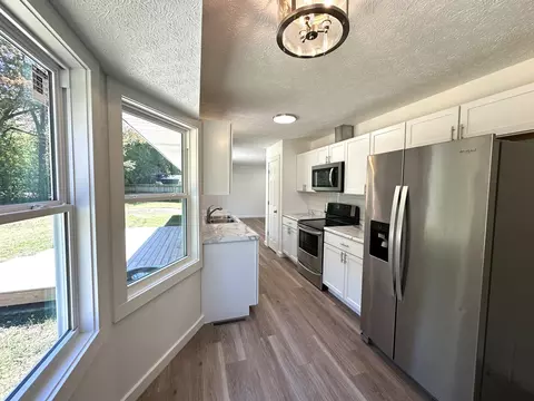 3216 W Camelot Ct, Springfield, MO 65807 photo 12