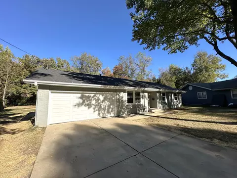 3216 W Camelot Ct, Springfield, MO 65807 photo 36