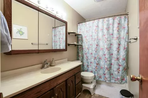 520 S Forest Ct, Springfield, MO 65806 photo 13