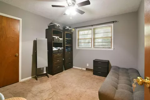520 S Forest Ct, Springfield, MO 65806 photo 10