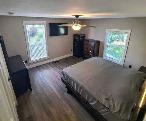 1700 N Irving Ave, Springfield, MO 65803 photo 10