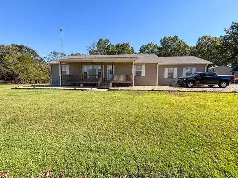 221 Beachwood St, Theodosia, MO 65761
