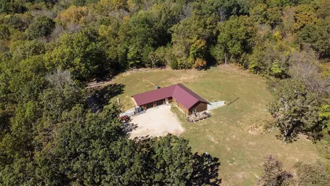 17647 Auburn Rd, Conway, MO 65632 photo 1
