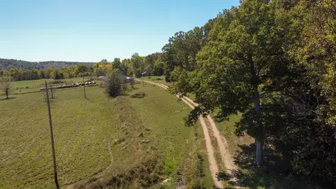 17647 Auburn Rd, Conway, MO 65632 photo 9