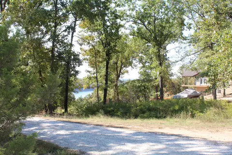 000 Blue Lake Dr #LOT 26, Protem, MO 65733