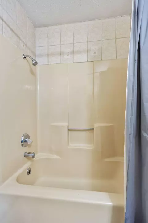 1034 W Catalpa St, Springfield, MO 65807 photo 19
