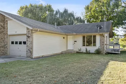 1034 W Catalpa St, Springfield, MO 65807 photo 3
