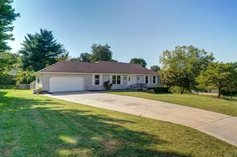 1505 S Devon Rd, Springfield, MO 65809 photo 2