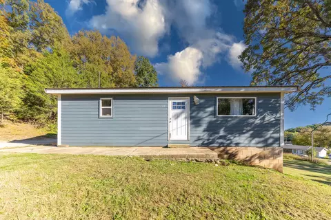 22 Edna St, Bakersfield, MO 65609 photo 2
