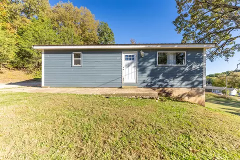 22 Edna St, Bakersfield, MO 65609 photo 5