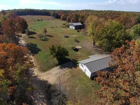 8969 County Road 445, Winona, MO 65588