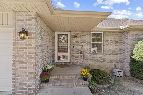 2105 Denny St, Ozark, MO 65721 photo 3