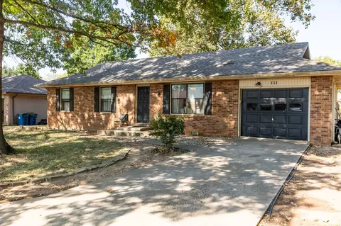 111 E Scott Wayne Dr, Nixa, MO 65714 photo 1