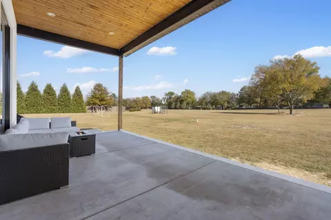 5404 N Farm Rd 177, Springfield, MO 65803 photo 33