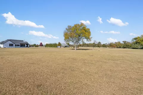 5404 N Farm Rd 177, Springfield, MO 65803 photo 38