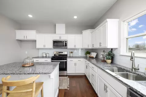 706 N Quantum Ct, Nixa, MO 65714 photo 11