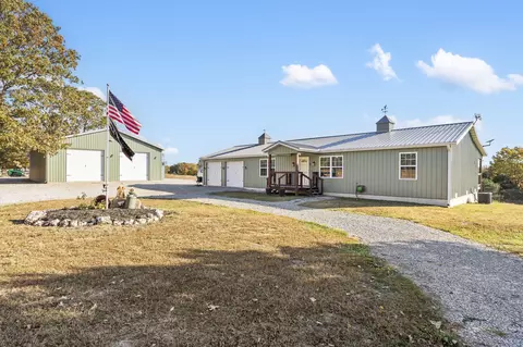 4690 N Marshall Rd, Marshfield, MO 65706 photo 1