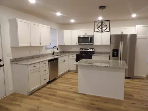 1711 W Lynn St, Springfield, MO 65802 photo 11