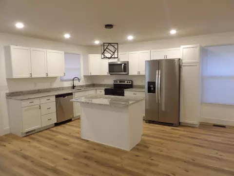 1711 W Lynn St, Springfield, MO 65802 photo 8