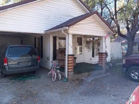 312 E Mill St, Buffalo, MO 65622 photo 1