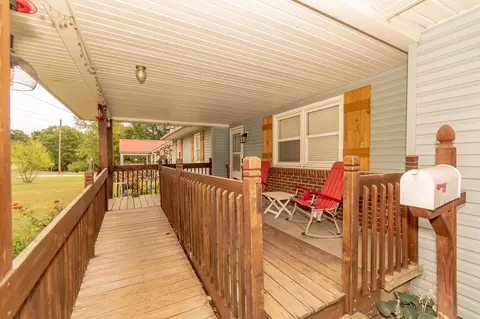1305 E Sycamore St, Monett, MO 65708 photo 3