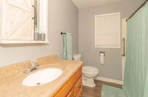 1305 E Sycamore St, Monett, MO 65708 photo 14