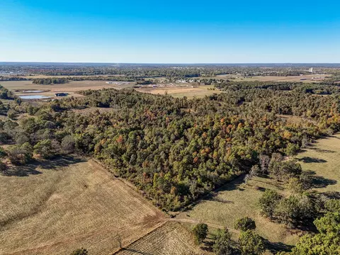 000 Lawrence 2220 D, Aurora, MO 65605 photo 12