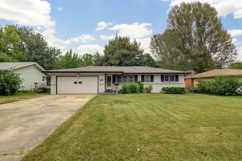 814 N Belview Ave, Springfield, MO 65802 photo 2