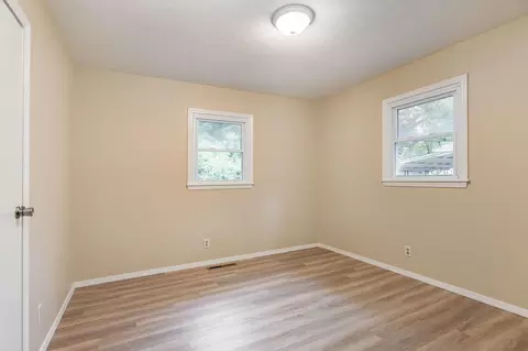 814 N Belview Ave, Springfield, MO 65802 photo 11