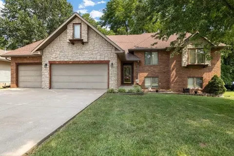 4035 W Lombard St, Springfield, MO 65802 photo 1