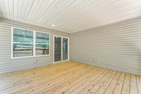 Exterior - 146 Mound St, Forsyth, MO 65653 photo 4 of 4