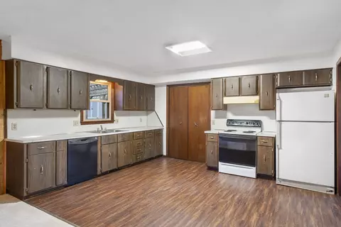 930 S Mission Ave, Springfield, MO 65809 photo 11