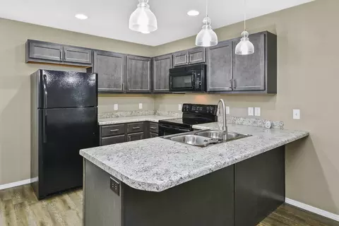 5533 W Yew St, Springfield, MO 65802 photo 9