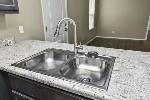 5533 W Yew St, Springfield, MO 65802 photo 12