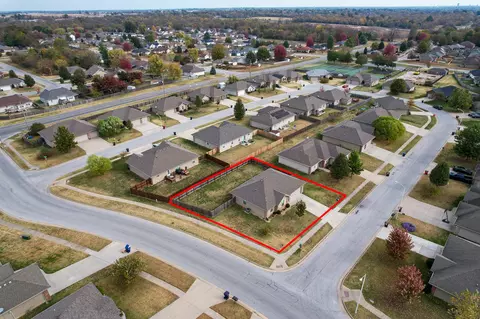 5533 W Yew St, Springfield, MO 65802 photo 31