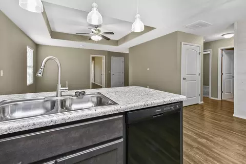 5533 W Yew St, Springfield, MO 65802 photo 11