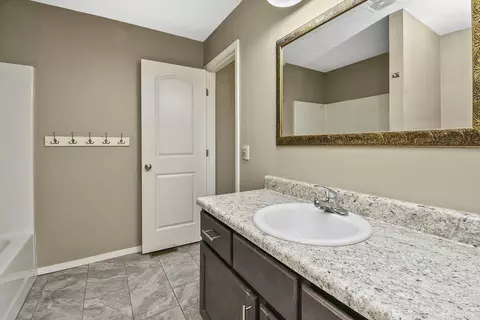 5533 W Yew St, Springfield, MO 65802 photo 18