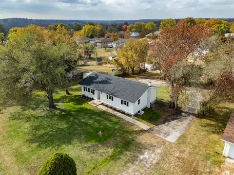 807 N 36th St, Nixa, MO 65714 photo 4