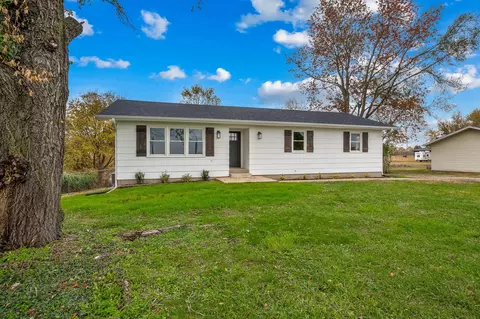 807 N 36th St, Nixa, MO 65714 photo 2