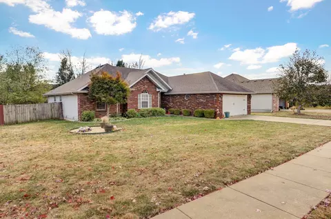 922 E Weldon Dr, Nixa, MO 65714 photo 3