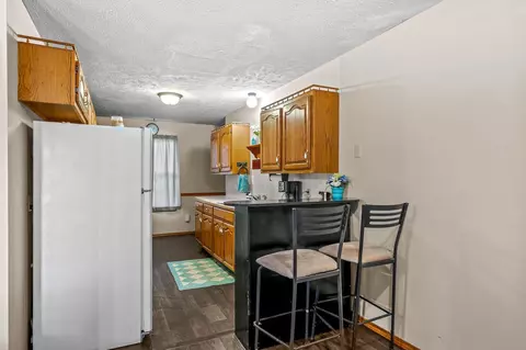 104 S Inmon St, Clever, MO 65631 photo 8