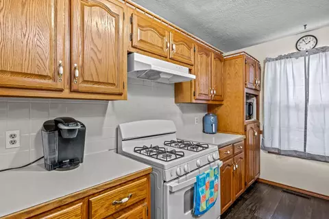 104 S Inmon St, Clever, MO 65631 photo 11
