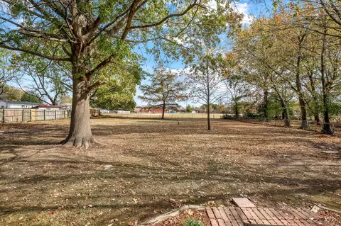 104 S Inmon St, Clever, MO 65631 photo 23