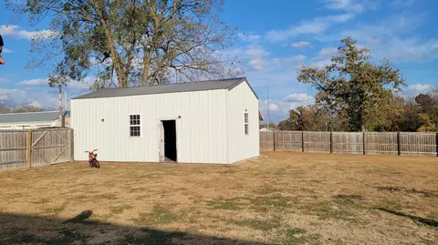 640 S Locust St, Buffalo, MO 65622 photo 18